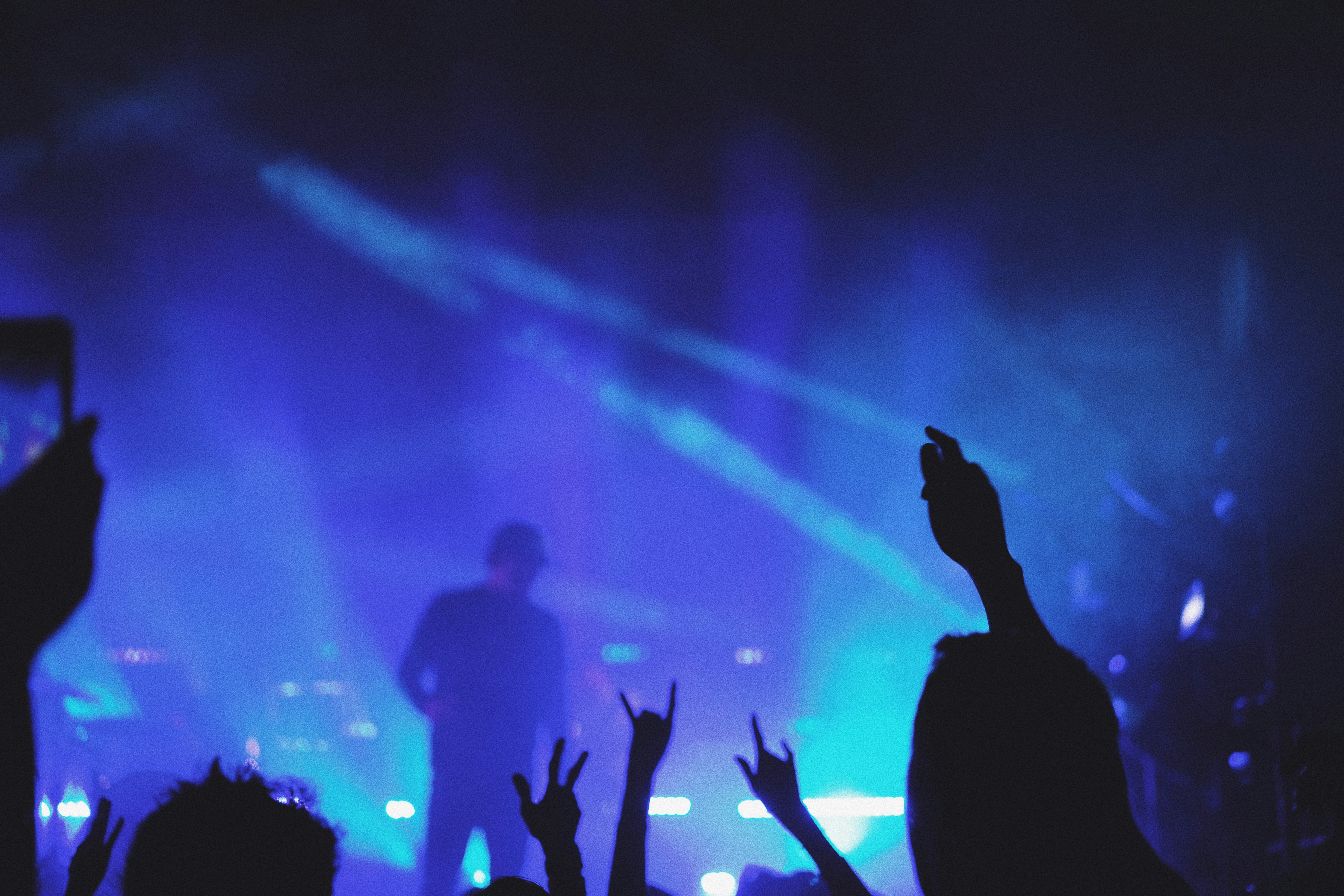 Unlocking Lyrical Power How Metaphors Make Songs Unforgettable
